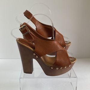 Breckelle’s Rudy 13 Platform Sandals in Brown-Women’s 8.5- Final Clearance Price